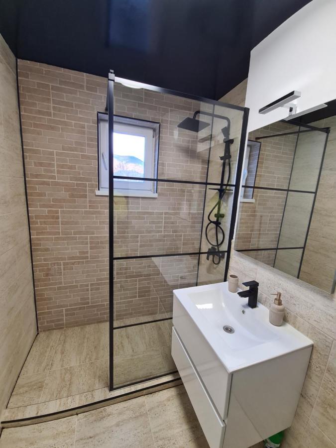 Apartmán Diamonds House 2 Lupeni  Exteriér fotografie